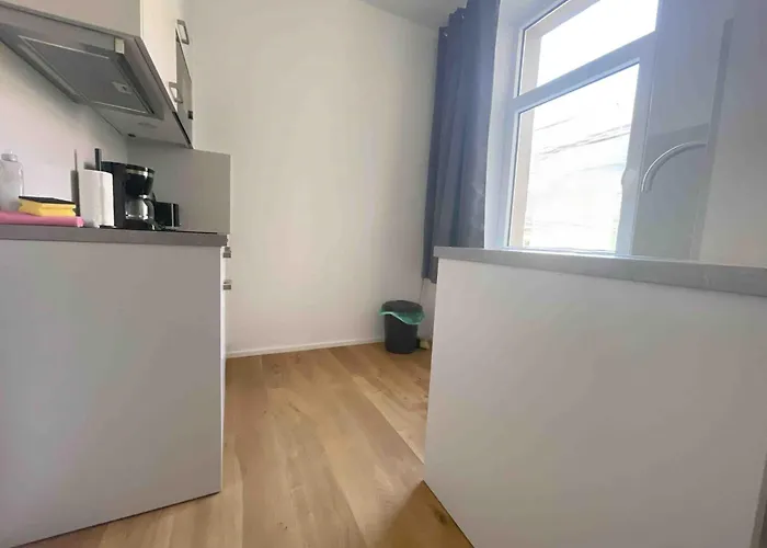 Am1014 - Modern Eingerichtete Monteurwohnung Uebergangswohnung Appartamento Amberg
