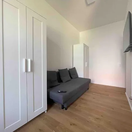 Am1014 - Modern Eingerichtete Monteurwohnung Uebergangswohnung Άμπεργκ