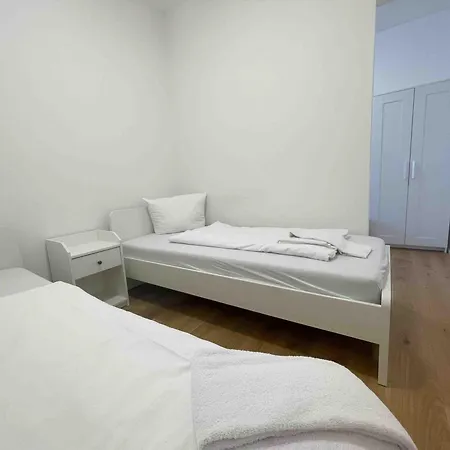 Am1014 - Modern Eingerichtete Monteurwohnung Uebergangswohnung Διαμέρισμα Άμπεργκ