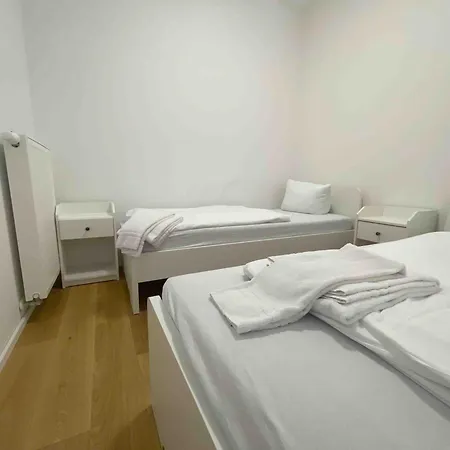 Διαμέρισμα Am1014 - Modern Eingerichtete Monteurwohnung Uebergangswohnung Άμπεργκ